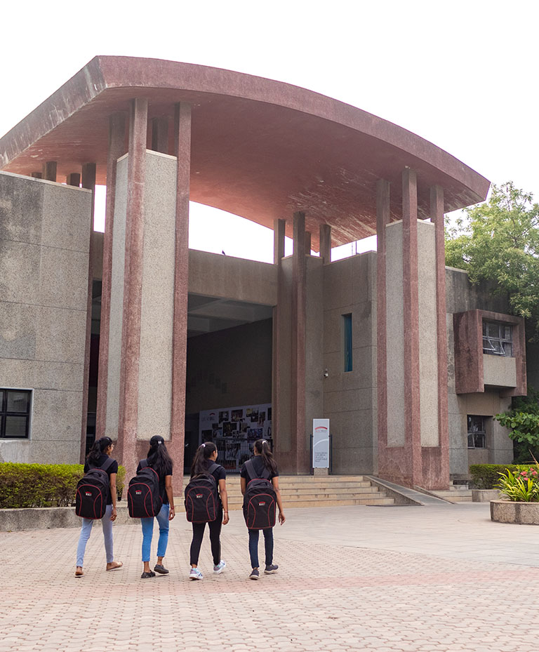 RK_University_Top_University_In_Rajkot_Gujarat_India.jpg